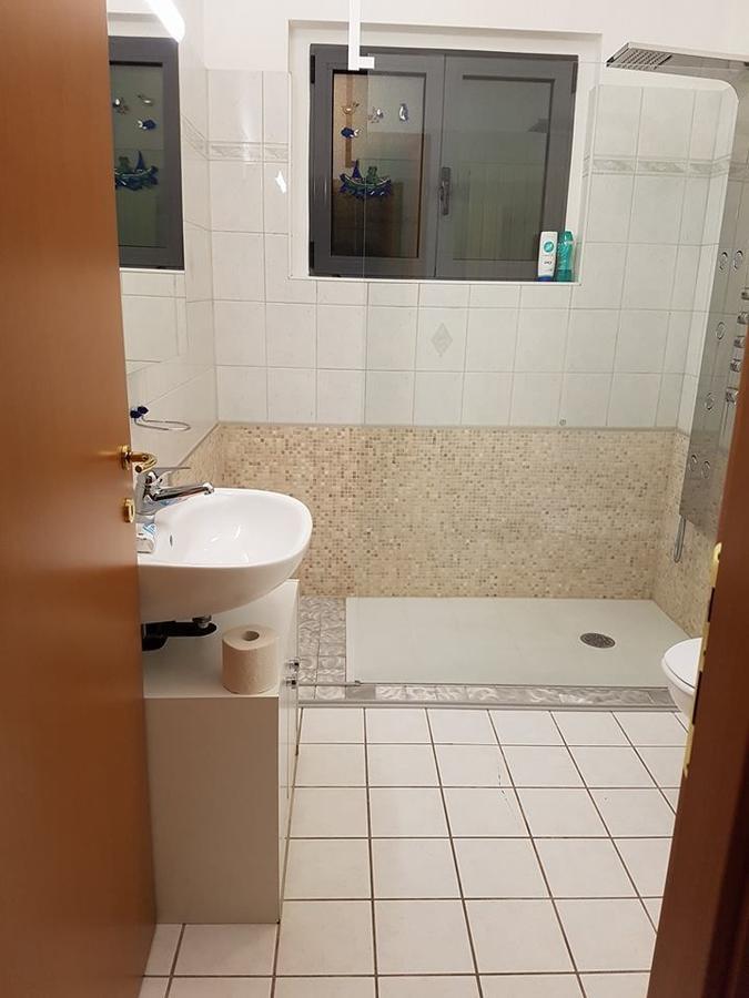 דירות בלינצונה Casa Ines מראה חיצוני תמונה